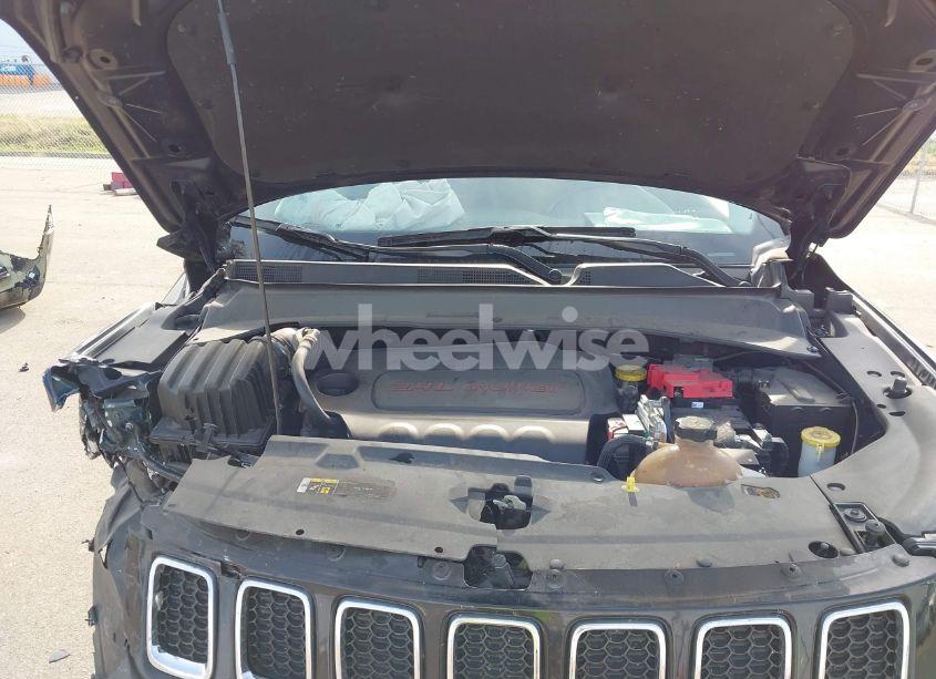 Photo 10 of 2020 Jeep Compass LATITUDE 4X4 (VIN 3C4NJDBB2LT104926)