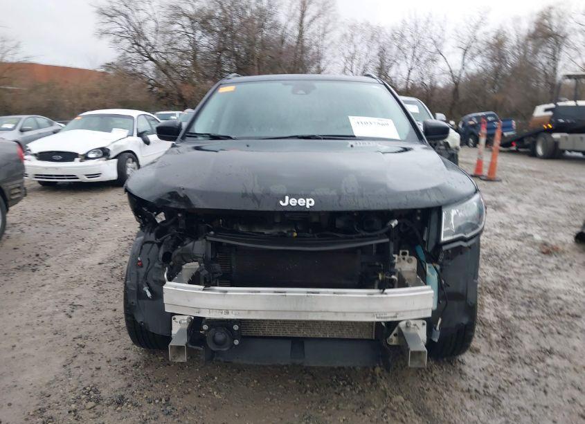 Photo 13 of 2020 Jeep Compass SUN AND SAFETY 4X4 (VIN 3C4NJDBB2LT228405)