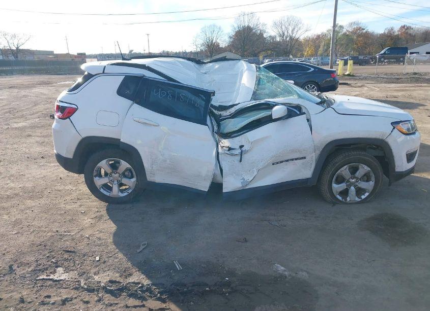 Photo 12 of 2020 Jeep Compass LATITUDE 4X4 (VIN 3C4NJDBB2LT245222)