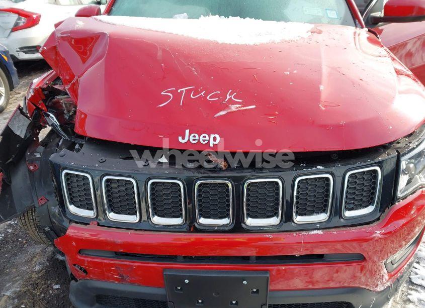 Photo 10 of 2021 Jeep Compass LATITUDE 4X4 (VIN 3C4NJDBB2MT530455)