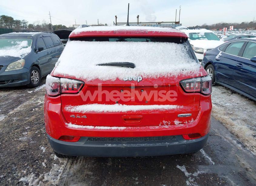 Photo 15 of 2021 Jeep Compass LATITUDE 4X4 (VIN 3C4NJDBB2MT530455)