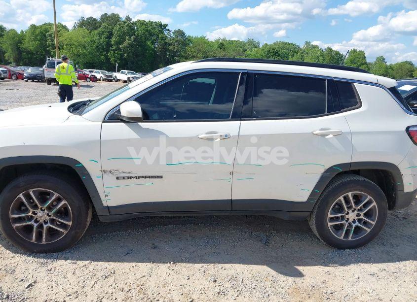 Photo 14 of 2017 Jeep New COMPASS LATITUDE 4X4 (VIN 3C4NJDBB3HT688695)