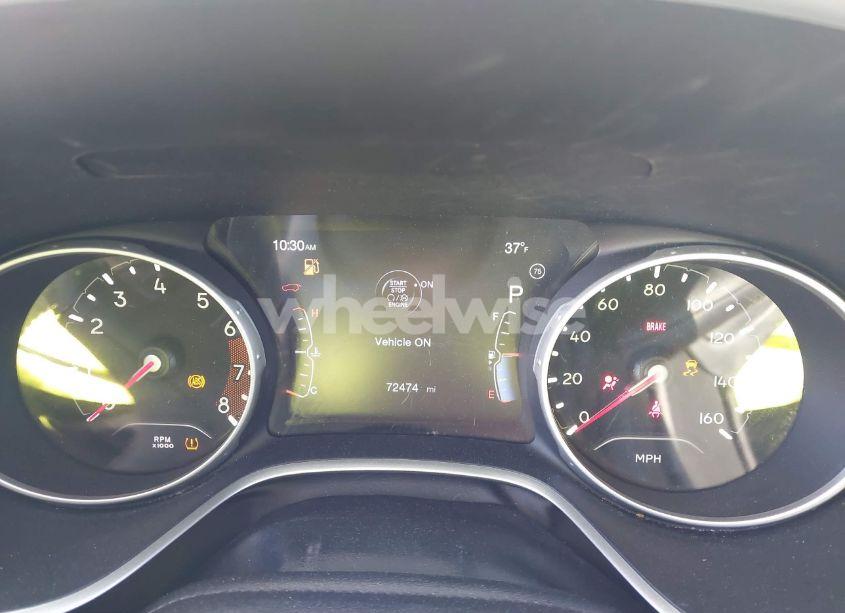 Photo 7 of 2018 Jeep Compass LATITUDE 4X4 (VIN 3C4NJDBB3JT103703)