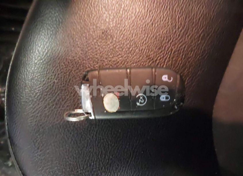 Photo 11 of 2018 Jeep Compass LATITUDE 4X4 (VIN 3C4NJDBB3JT179583)