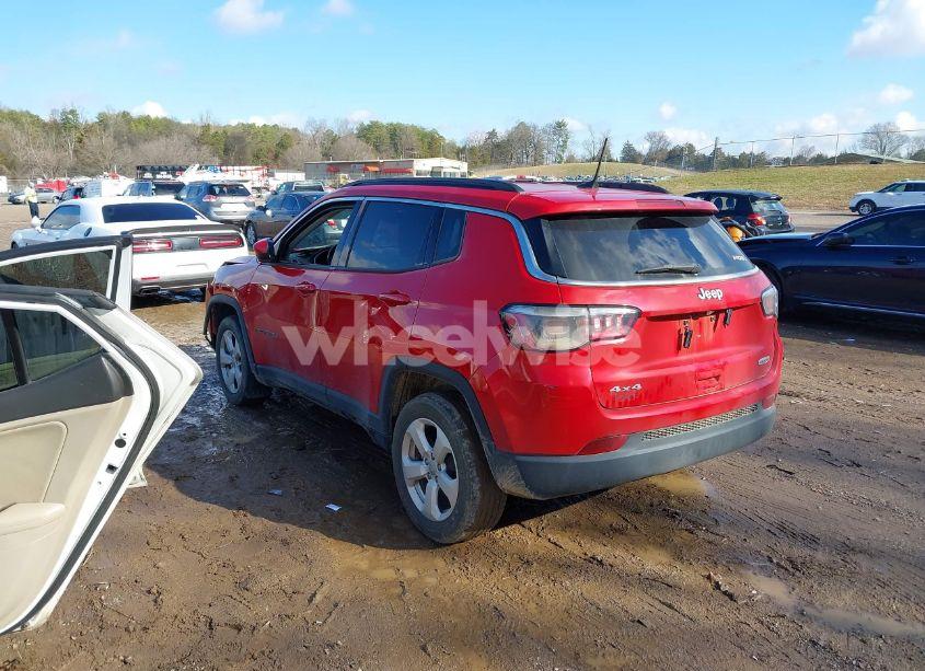Photo 3 of 2018 Jeep Compass LATITUDE (VIN 3C4NJDBB3JT249146)