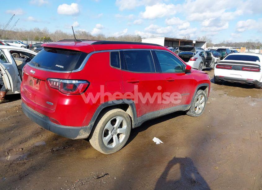 Photo 4 of 2018 Jeep Compass LATITUDE (VIN 3C4NJDBB3JT249146)