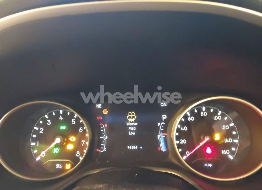 Photo 7 of 2018 Jeep Compass LATITUDE 4X4 (VIN 3C4NJDBB3JT284267)