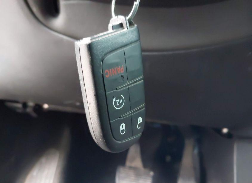 Photo 11 of 2018 Jeep Compass ALTITUDE 4X4 (VIN 3C4NJDBB3JT325528)