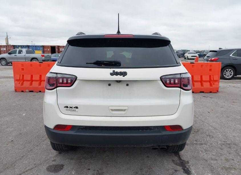 Photo 16 of 2018 Jeep Compass ALTITUDE 4X4 (VIN 3C4NJDBB3JT325528)