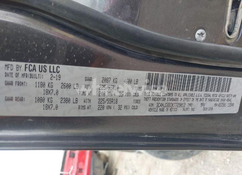 Photo 9 of 2019 Jeep Compass LATITUDE 4X4 (VIN 3C4NJDBB3KT729012)