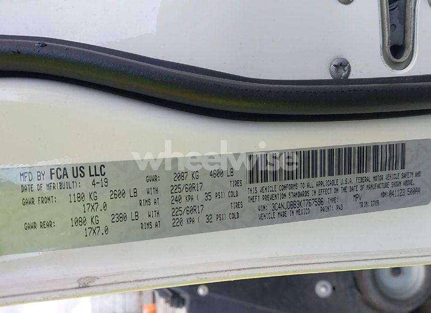 Photo 9 of 2019 Jeep Compass LATITUDE 4X4 (VIN 3C4NJDBB3KT767596)