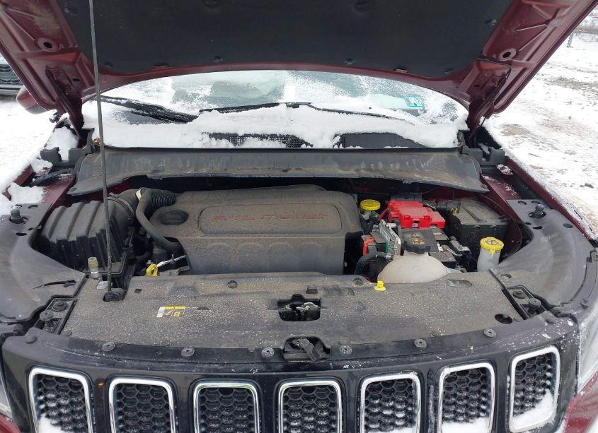 Photo 10 of 2020 Jeep Compass LATITUDE 4X4 (VIN 3C4NJDBB3LT229417)