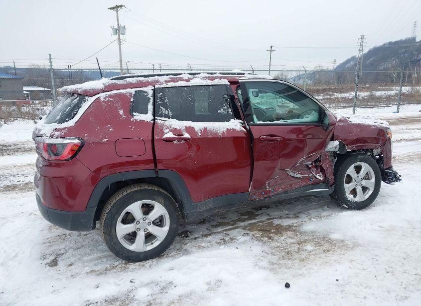 Photo 13 of 2020 Jeep Compass LATITUDE 4X4 (VIN 3C4NJDBB3LT229417)