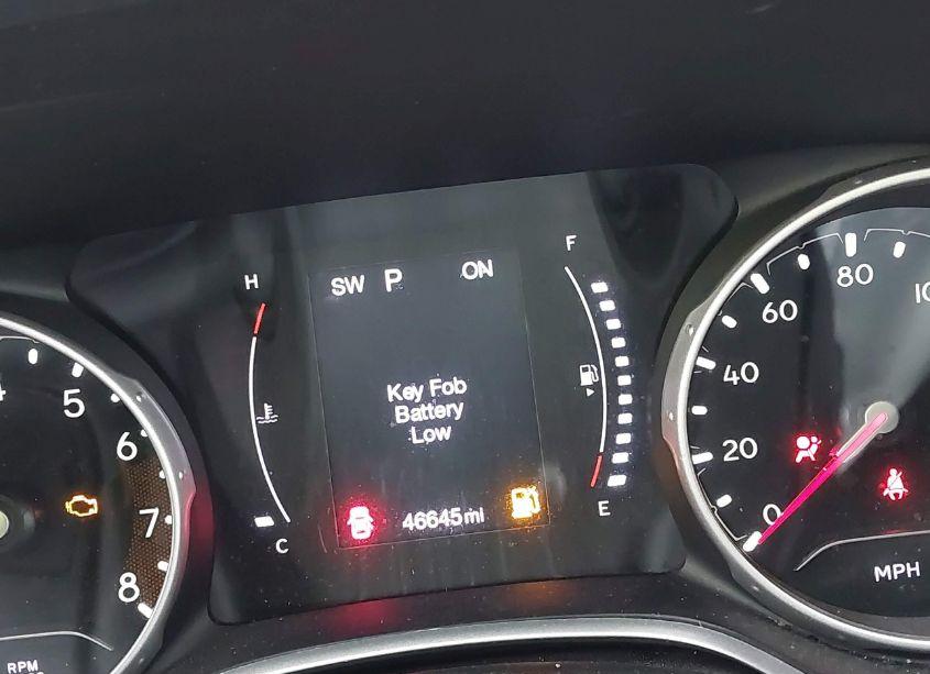 Photo 7 of 2020 Jeep Compass LATITUDE 4X4 (VIN 3C4NJDBB3LT229417)