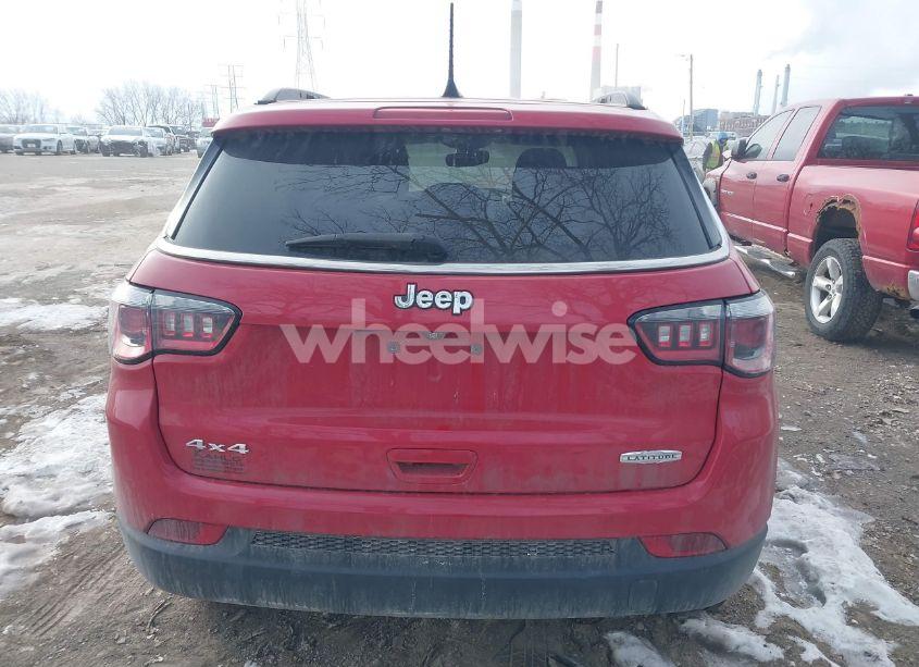 Photo 16 of 2020 Jeep Compass LATITUDE 4X4 (VIN 3C4NJDBB3LT240742)