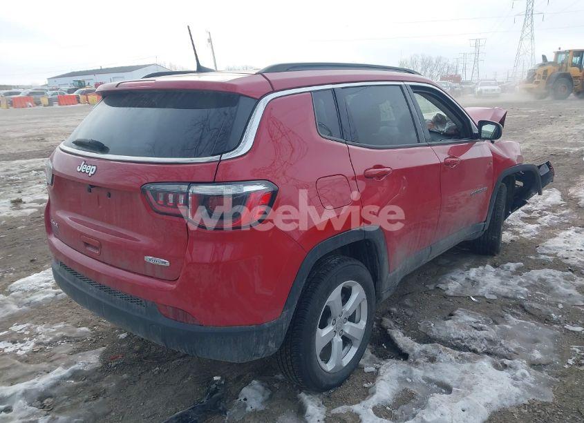 Photo 4 of 2020 Jeep Compass LATITUDE 4X4 (VIN 3C4NJDBB3LT240742)