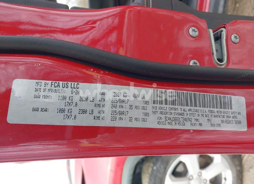 Photo 9 of 2020 Jeep Compass LATITUDE 4X4 (VIN 3C4NJDBB3LT240742)