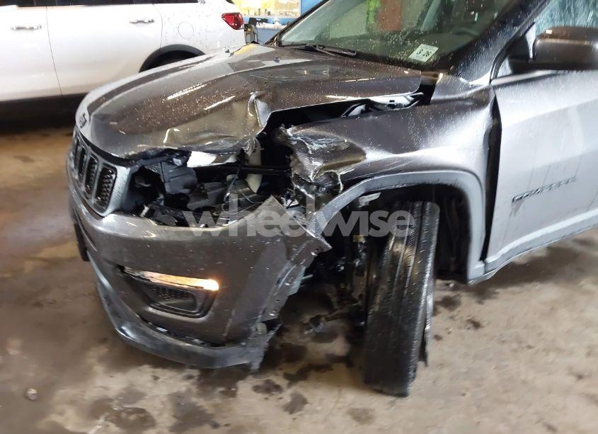 Photo 6 of 2021 Jeep Compass ALTITUDE 4X4 (VIN 3C4NJDBB3MT526057)