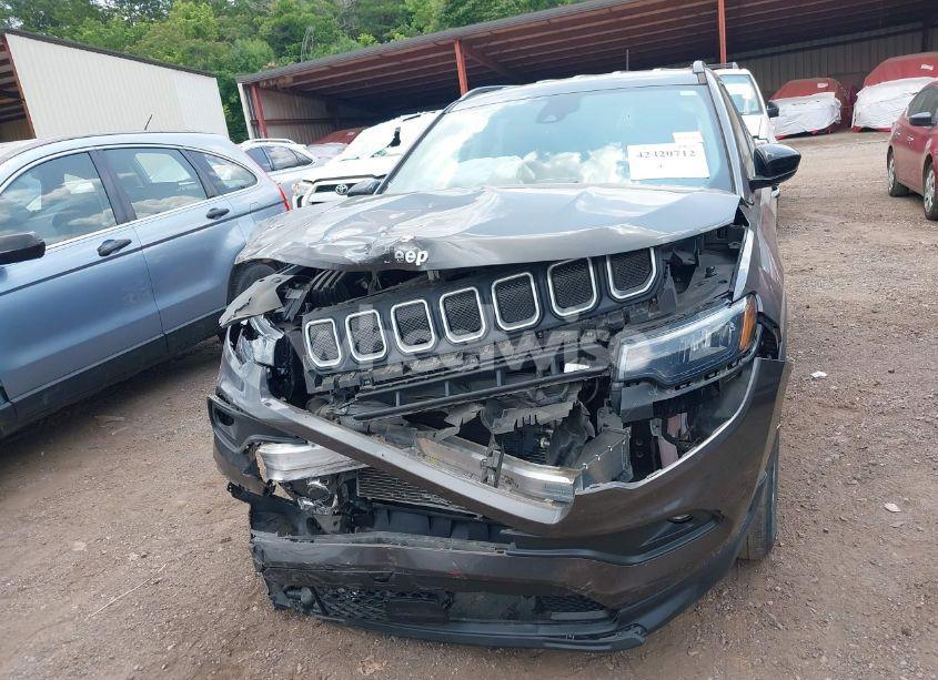 Photo 12 of 2022 Jeep Compass LATITUDE 4X4 (VIN 3C4NJDBB3NT147304)