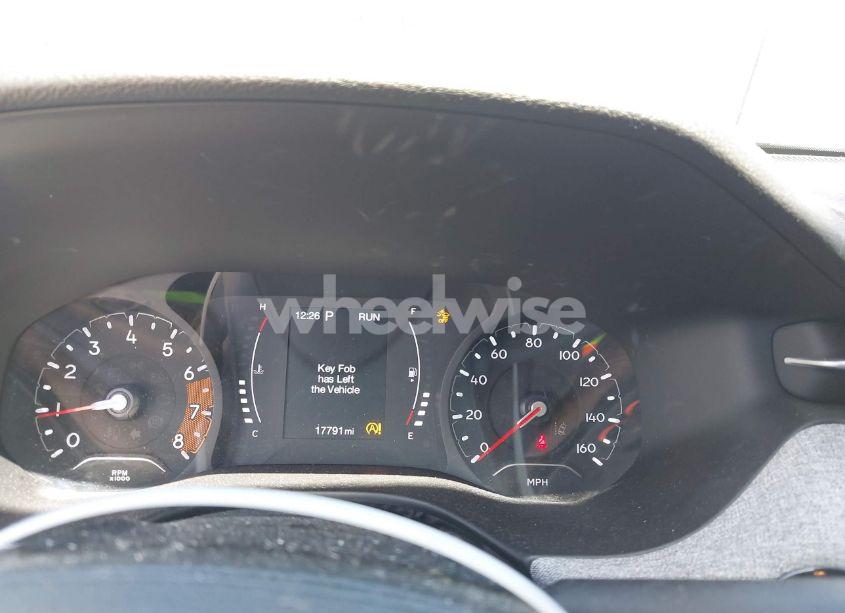 Photo 7 of 2022 Jeep Compass LATITUDE 4X4 (VIN 3C4NJDBB3NT156973)