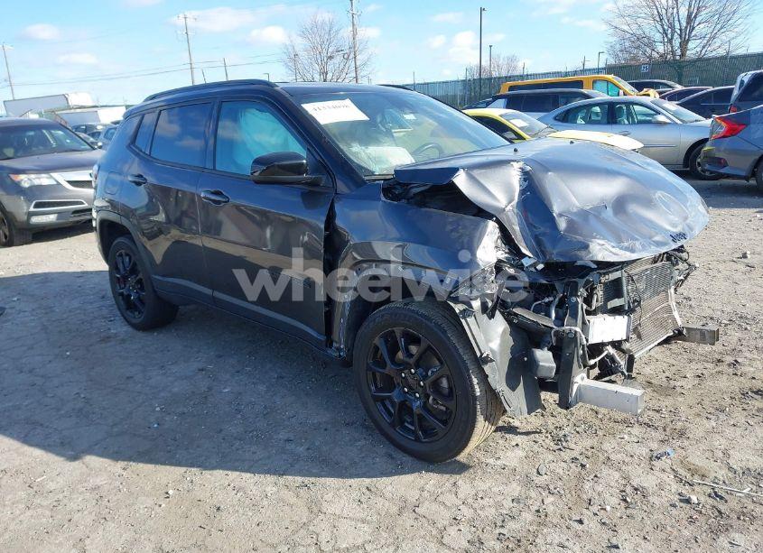 2022 Jeep Compass ALTITUDE 4X4 (VIN 3C4NJDBB3NT189648) main photo