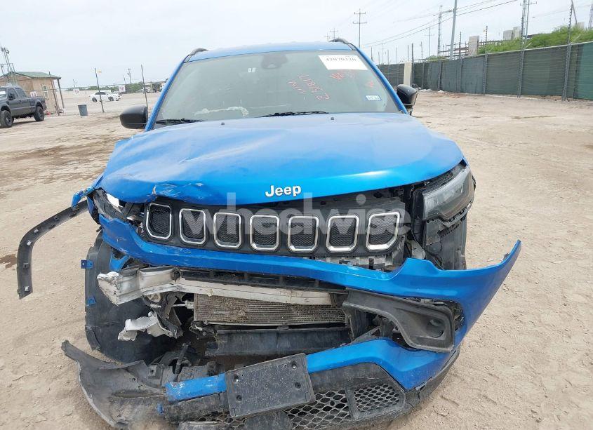 Photo 12 of 2022 Jeep Compass LATITUDE 4X4 (VIN 3C4NJDBB3NT231817)