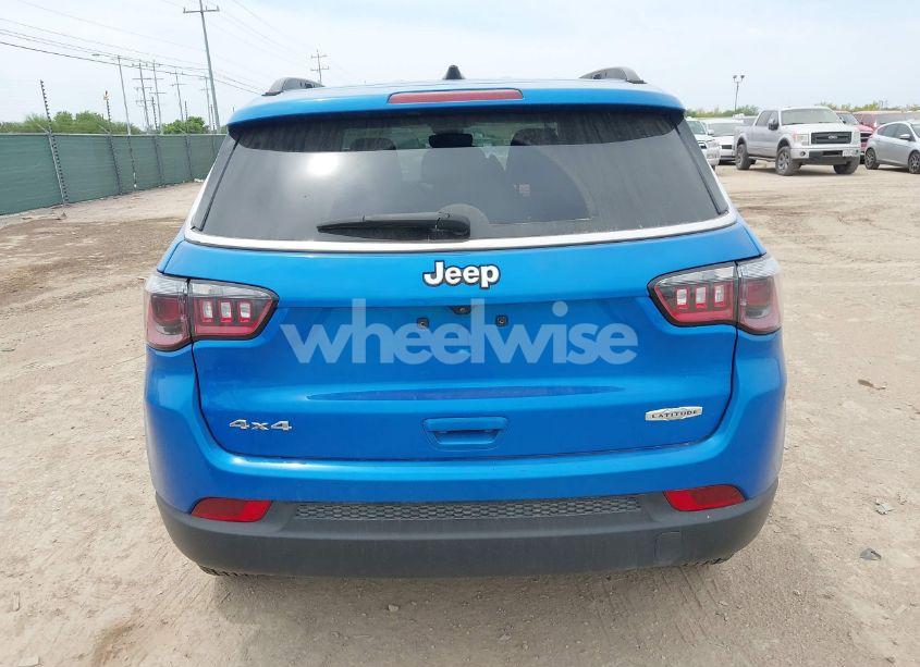Photo 16 of 2022 Jeep Compass LATITUDE 4X4 (VIN 3C4NJDBB3NT231817)