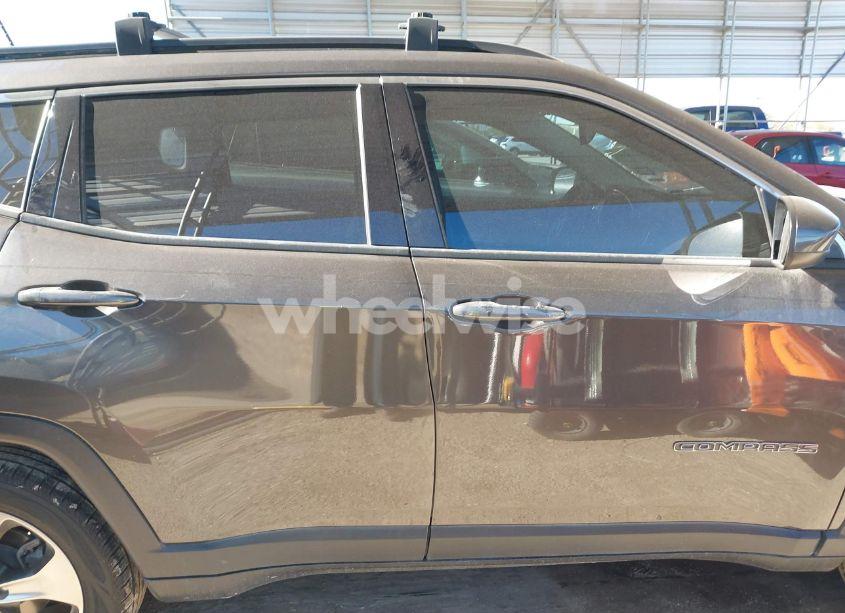 Photo 13 of 2017 Jeep New COMPASS LATITUDE 4X4 (VIN 3C4NJDBB4HT667404)