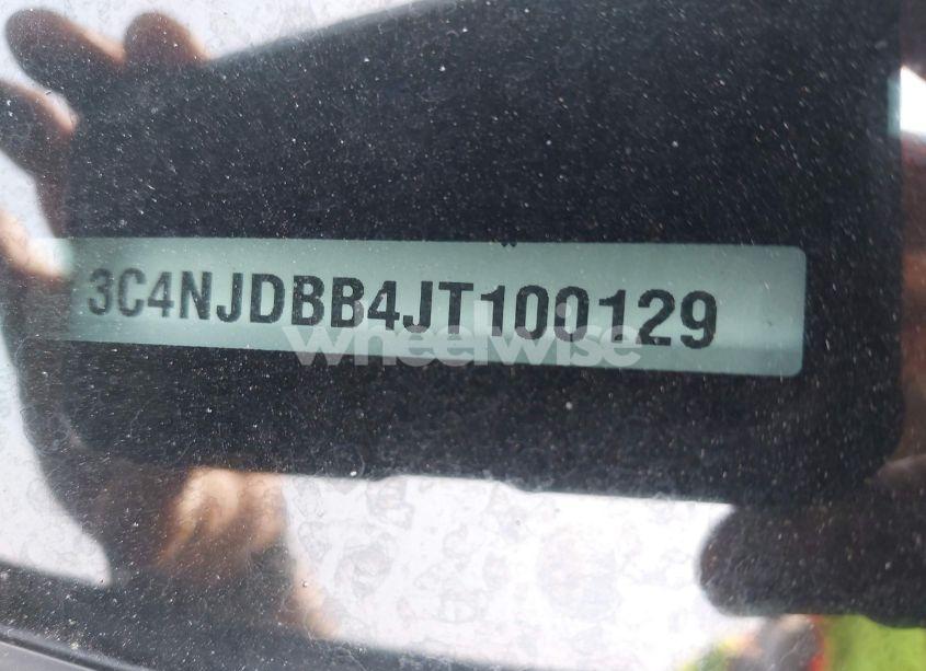 Photo 17 of 2018 Jeep Compass LATITUDE 4X4 (VIN 3C4NJDBB4JT100129)