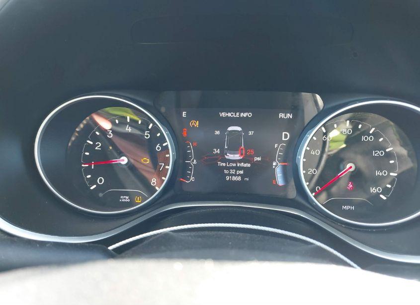 Photo 7 of 2018 Jeep Compass LATITUDE 4X4 (VIN 3C4NJDBB4JT199504)