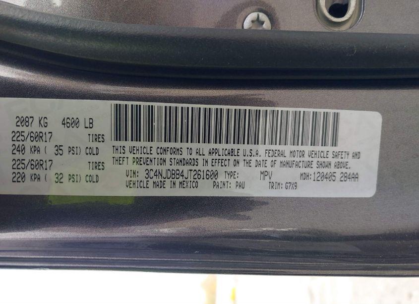 Photo 9 of 2018 Jeep Compass LATITUDE 4X4 (VIN 3C4NJDBB4JT261600)