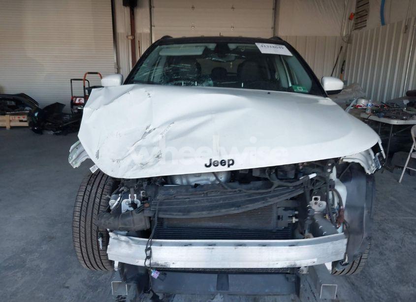 Photo 12 of 2018 Jeep Compass ALTITUDE 4X4 (VIN 3C4NJDBB4JT395992)