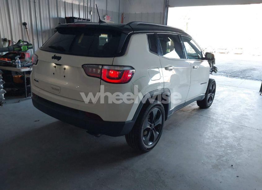 Photo 4 of 2018 Jeep Compass ALTITUDE 4X4 (VIN 3C4NJDBB4JT395992)
