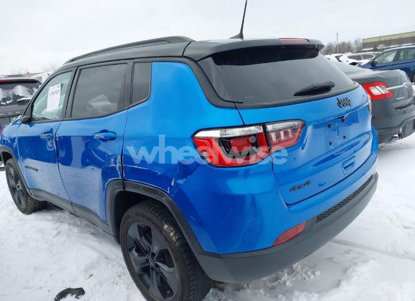 Photo 3 of 2019 Jeep Compass ALTITUDE 4X4 (VIN 3C4NJDBB4KT682525)