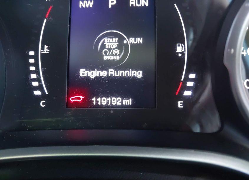 Photo 7 of 2019 Jeep Compass LATITUDE 4X4 (VIN 3C4NJDBB4KT840331)