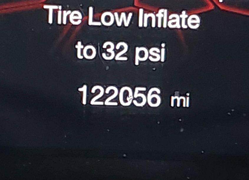 Photo 15 of 2019 Jeep Compass LATITUDE 4X4 (VIN 3C4NJDBB4KT847067)