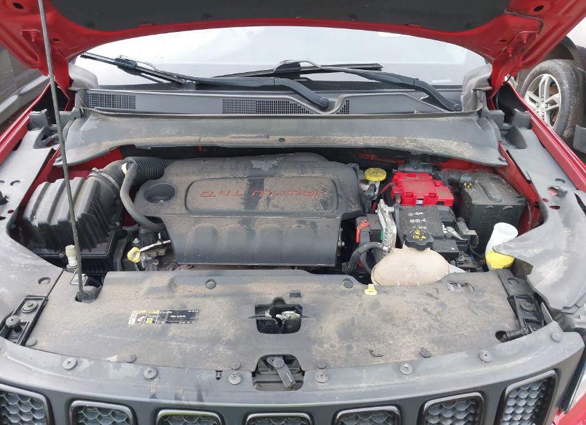 Photo 10 of 2020 Jeep Compass ALTITUDE 4X4 (VIN 3C4NJDBB4LT139791)