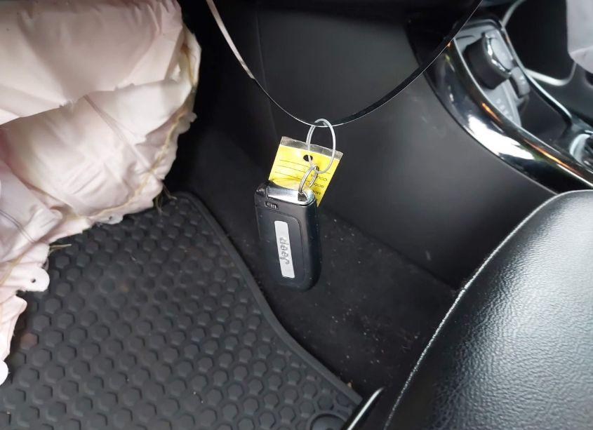 Photo 11 of 2020 Jeep Compass ALTITUDE 4X4 (VIN 3C4NJDBB4LT139791)