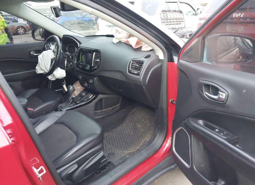 Photo 5 of 2020 Jeep Compass ALTITUDE 4X4 (VIN 3C4NJDBB4LT139791)