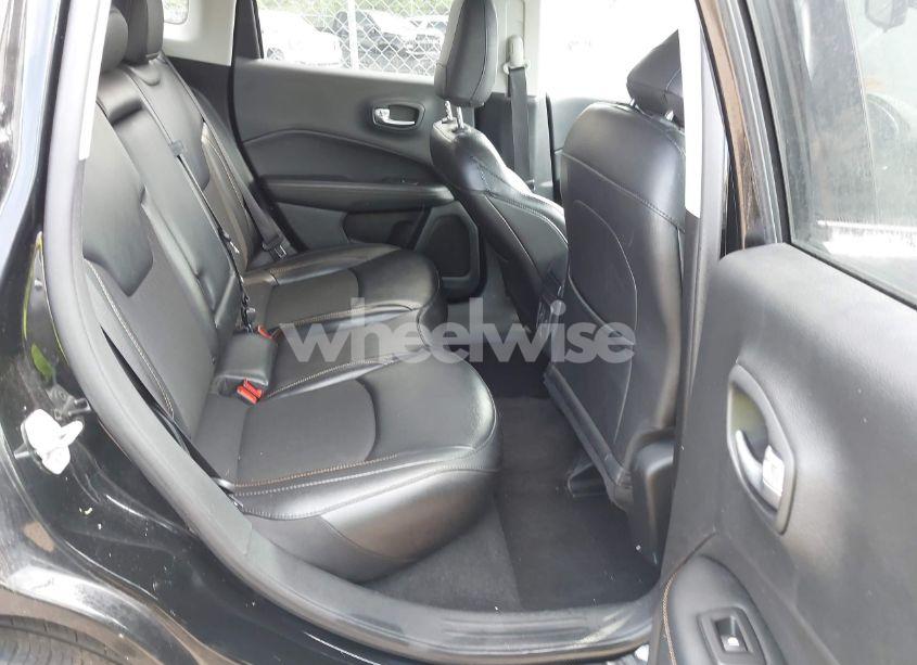 Photo 8 of 2020 Jeep Compass LATITUDE 4X4 (VIN 3C4NJDBB4LT167980)