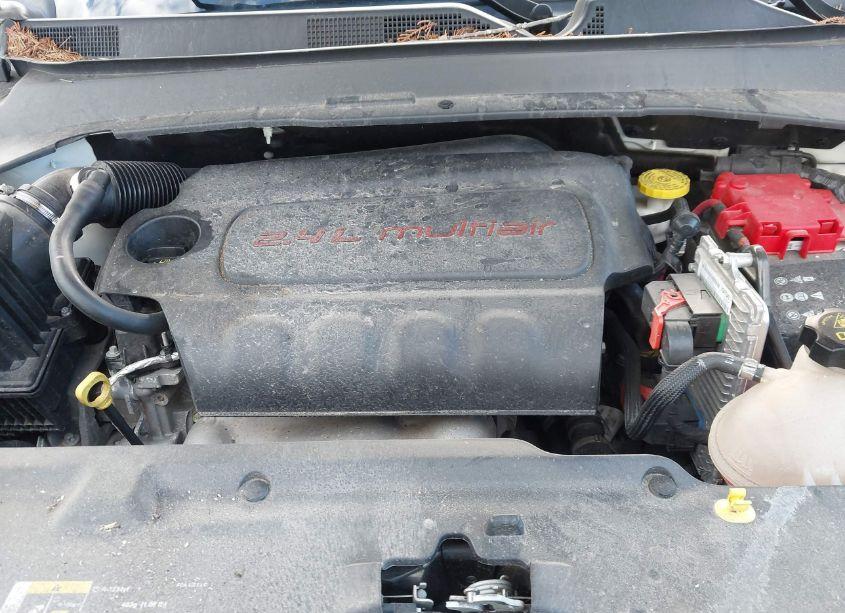 Photo 10 of 2021 Jeep Compass LATITUDE 4X4 (VIN 3C4NJDBB4MT507243)