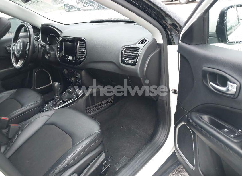 Photo 5 of 2021 Jeep Compass ALTITUDE 4X4 (VIN 3C4NJDBB4MT595694)