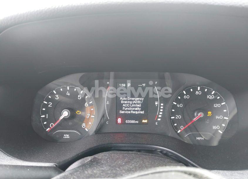 Photo 7 of 2022 Jeep Compass LATITUDE 4X4 (VIN 3C4NJDBB4NT131810)