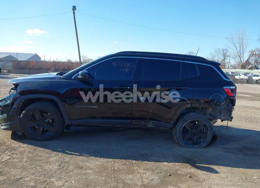 Photo 14 of 2022 Jeep Compass LATITUDE 4X4 (VIN 3C4NJDBB4NT134481)