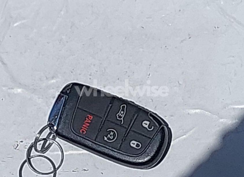 Photo 11 of 2022 Jeep Compass LATITUDE 4X4 (VIN 3C4NJDBB4NT216159)