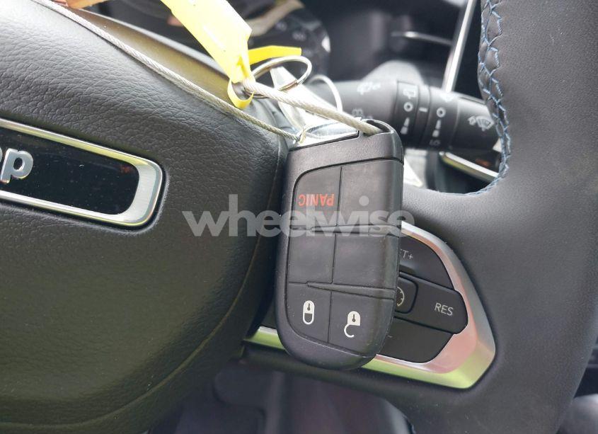 Photo 11 of 2022 Jeep Compass LATITUDE 4X4 (VIN 3C4NJDBB4NT230062)