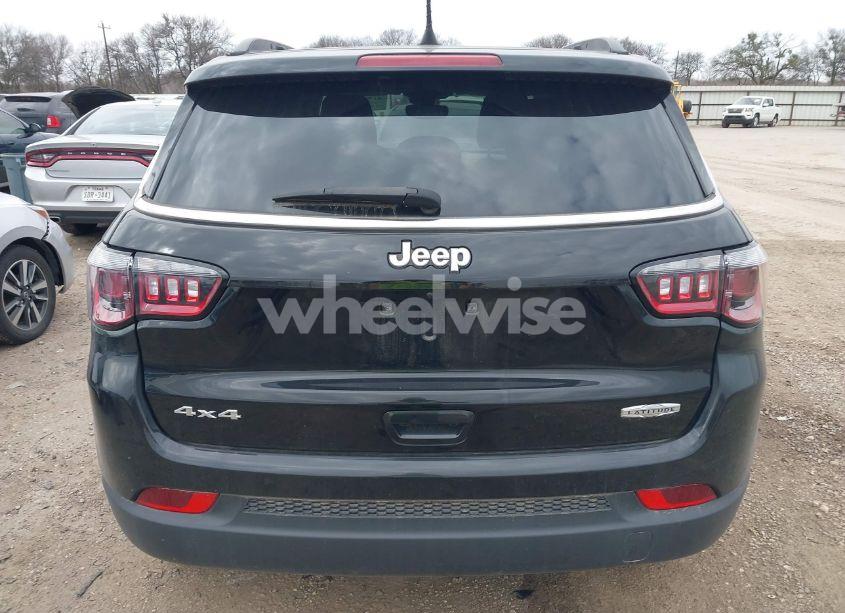 Photo 16 of 2022 Jeep Compass LATITUDE 4X4 (VIN 3C4NJDBB4NT230062)