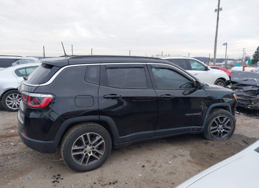Photo 13 of 2017 Jeep New COMPASS LATITUDE 4X4 (VIN 3C4NJDBB5HT631043)