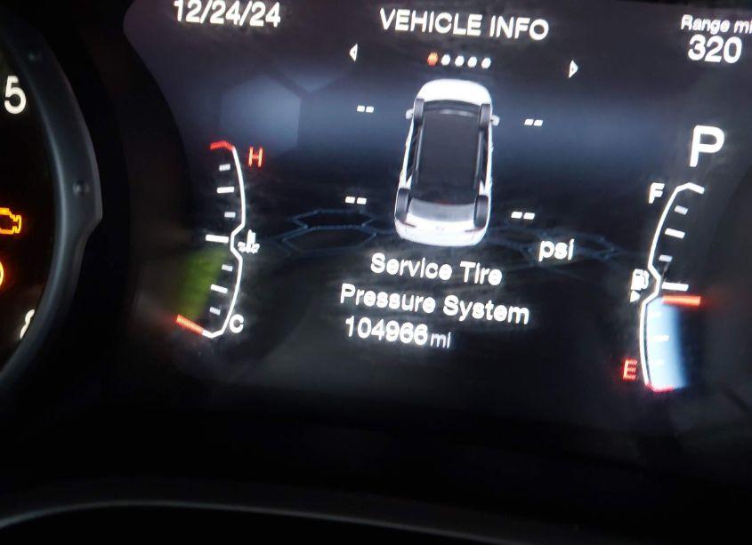 Photo 15 of 2017 Jeep New COMPASS LATITUDE 4X4 (VIN 3C4NJDBB5HT631043)