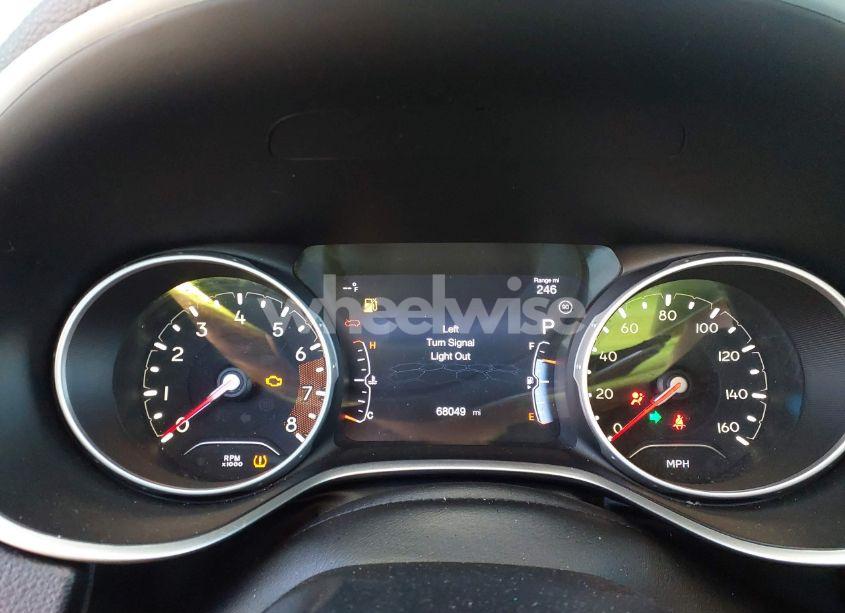 Photo 7 of 2018 Jeep Compass LATITUDE 4X4 (VIN 3C4NJDBB5JT144754)